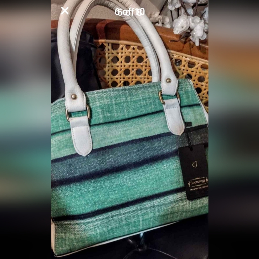 Womans Handbag - NEW